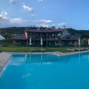 val-mora-bio-apartments-garda.hotelinveneto.com/